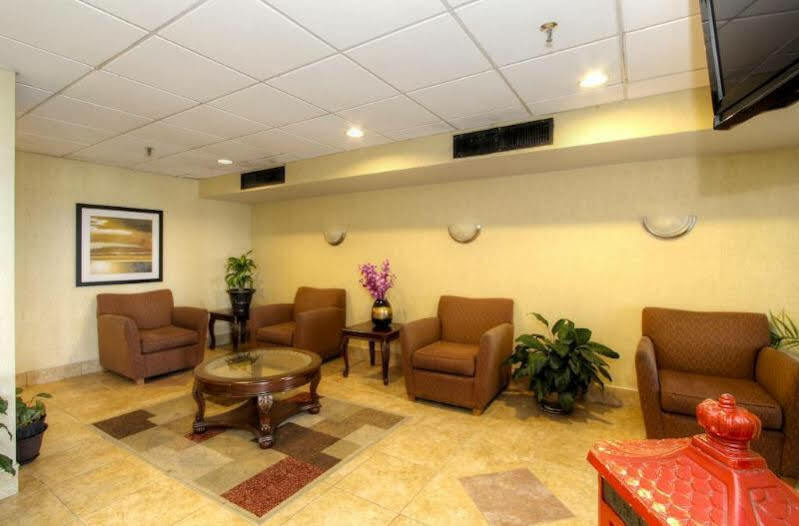 Holiday Inn Express Atlantic City W Pleasantville By Ihg Egg Harbor Township Extérieur photo